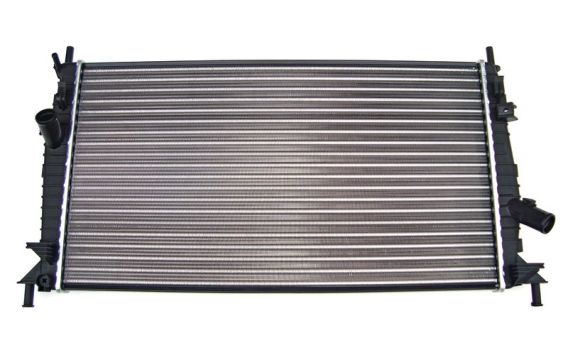 Заменен радиатор охлаждения